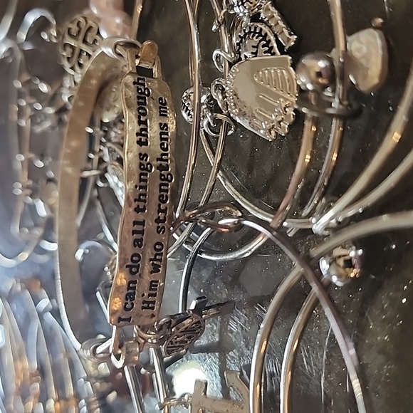 Alex & Ani type style jewelry lot of 25 bangle charm bracelets tree cross misc - Picture 9 of 11